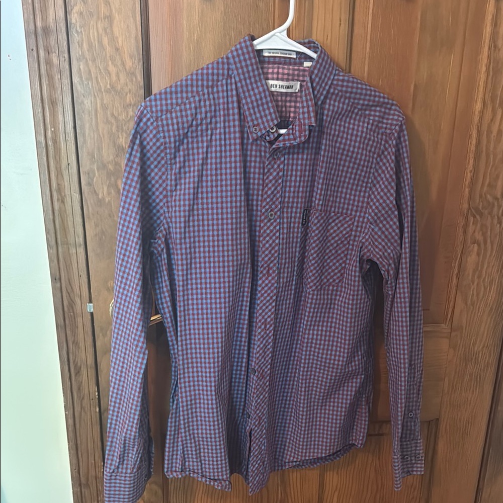 Ben Sherman Men’s Button Down Shirt – Purple Gingham Check, Size M